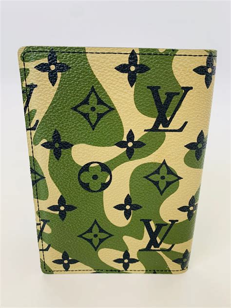 louis vuitton takashi murakami monogramouflage|louis vuitton murakami wallet men.